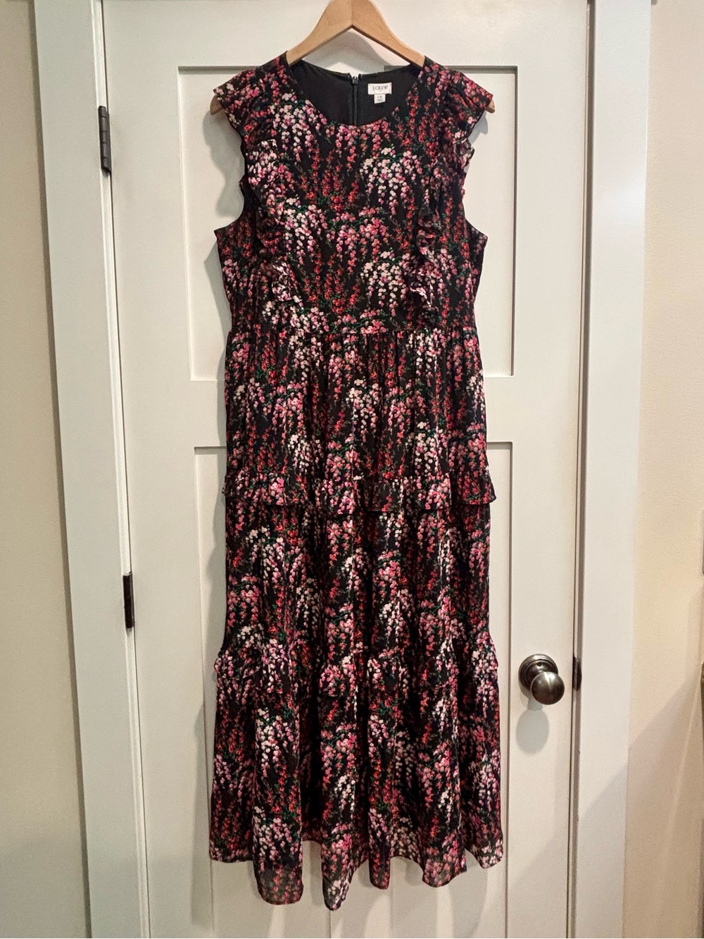 EUC J Crew Factory sleeveless floral ruffle tiered maxi dress - size 12